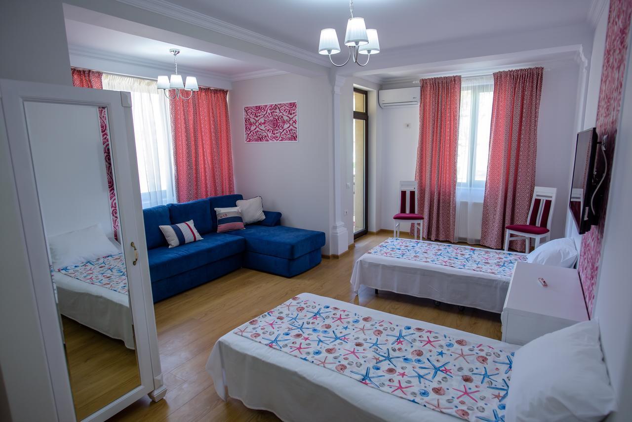 Beach Vibe Apartments Solid Residence Mamaia Extérieur photo