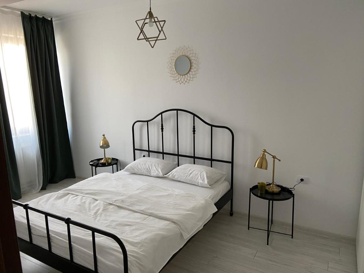 Beach Vibe Apartments Solid Residence Mamaia Extérieur photo
